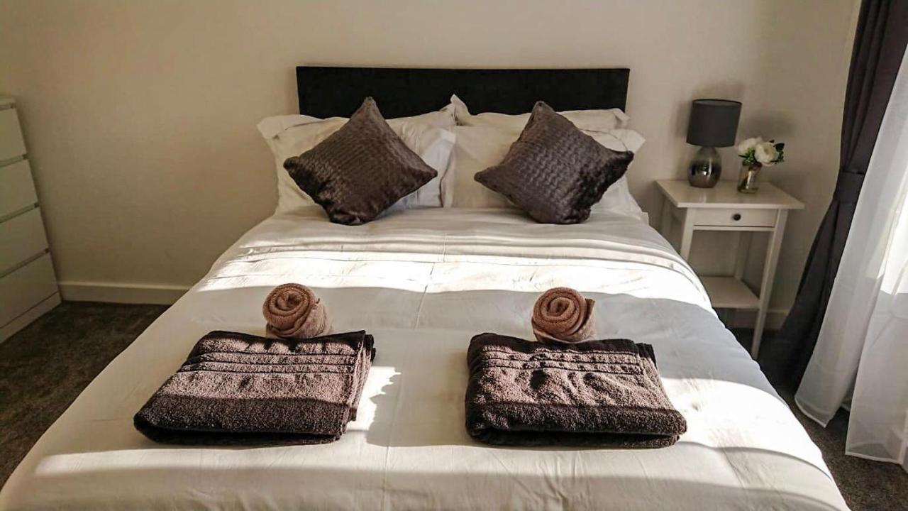 غلاسغو Carnock Road Apartment - Silverburn Shopping Centre المظهر الخارجي الصورة