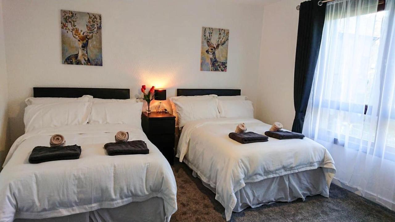 غلاسغو Carnock Road Apartment - Silverburn Shopping Centre المظهر الخارجي الصورة